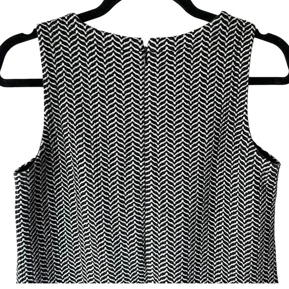 LOFT | NWOT | SLEEVELESS BLACK AND WHITE HERRINGBONE DRESS | SIZE: SMALL PETITE - Picture 5 of 10